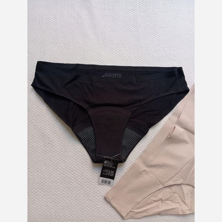 شورت زنانه مناسب پریودی اورجینال اسمارا آلمان با جذاب فوقالعاده – رنگ مشکی و کرم