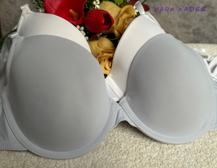 پک دو عددی سوتین زنانه اسفنجی میکروفایبر اسمارا آلمان سایز 80B – رنگ سفیدوطوسی