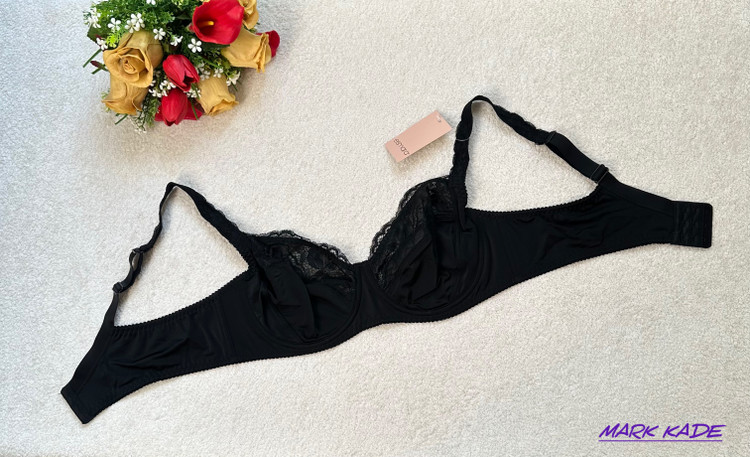 سوتین زنانه مینی مایزر اسمارا فنردار لیفت کننده و کوچک کننده سینه در رنگ مشکی