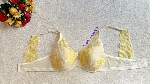 سوتین زنانه گیپوری لایه نازک BODY FLIRT آلمان سایز 90C، ظریف، راحت و مناسب استفاده روزمره از فروشگاه مارک کده.