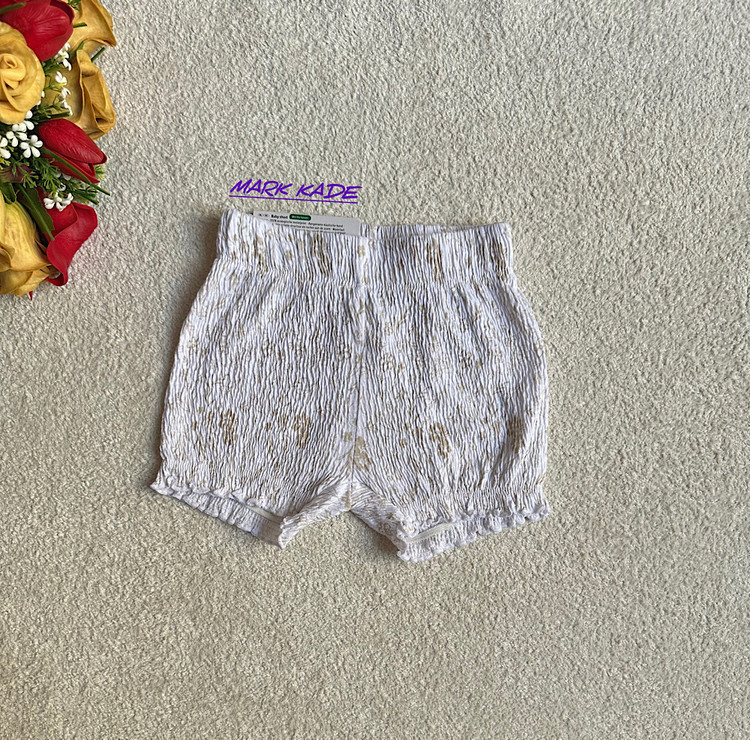 شورتک دخترانه نوزادی لوپیلو آلمان، راحت، لطیف و مناسب استفاده روزمره؛ انتخابی ایدهآل برای فصل گرم و پوست حساس کودک.