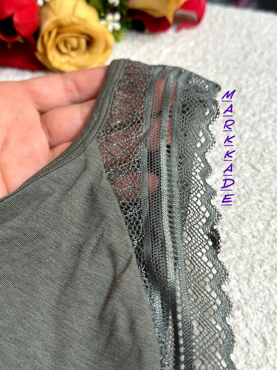سوتین زنانه راحتی اسمارا آلمان نخی؛ سبک، نرم و مناسب استفاده روزانه. گزینهای مطمئن برای راحتی در تمام ساعات